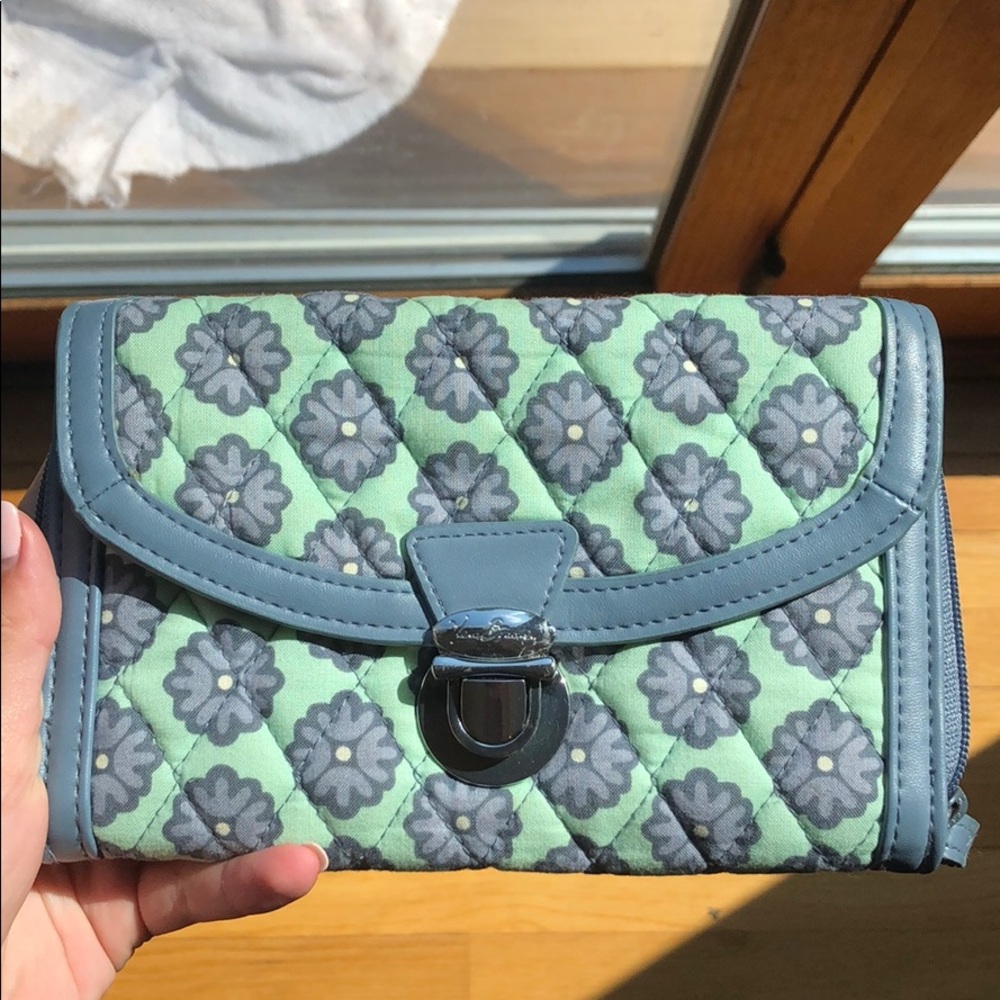Vera Bradley wallet